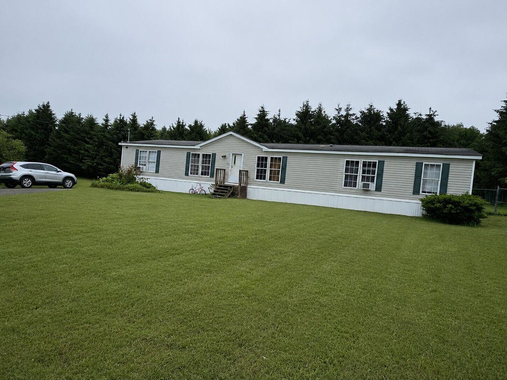 5 Marthes Lane Etna