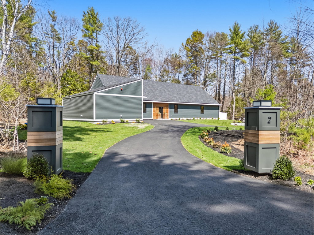 2 Woodside Meadow Road Kittery