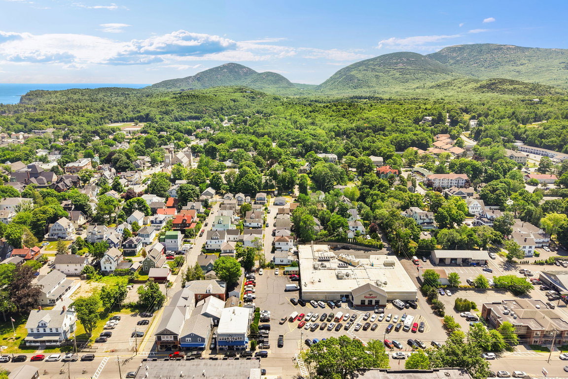 51-web-or-mls-54-greeley-ave