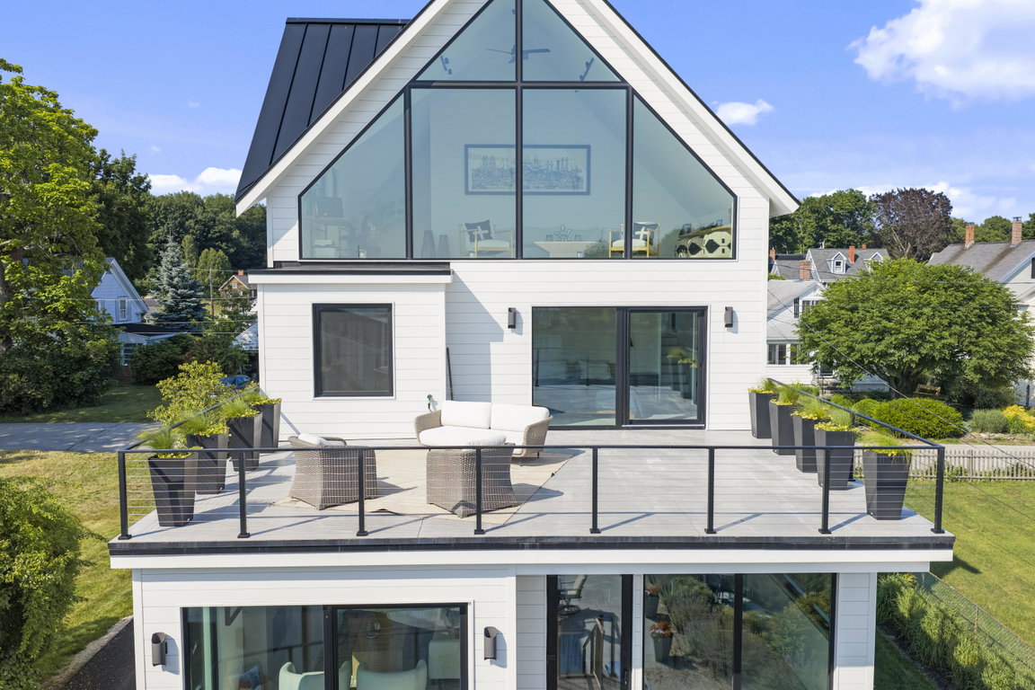 31 Water Street Kittery