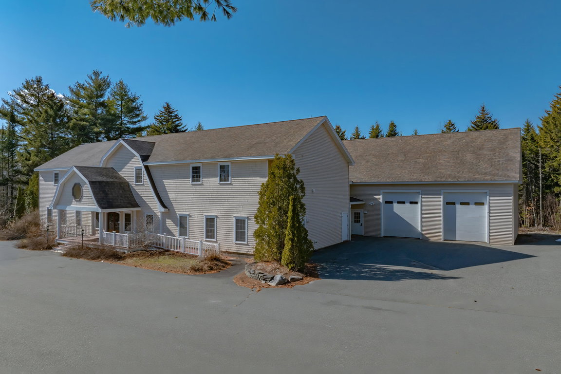 87 Bar Harbor Road Trenton