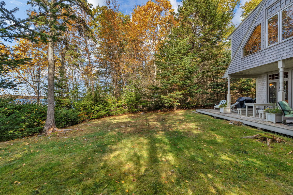 10-web-or-mls-11-colwell-ln