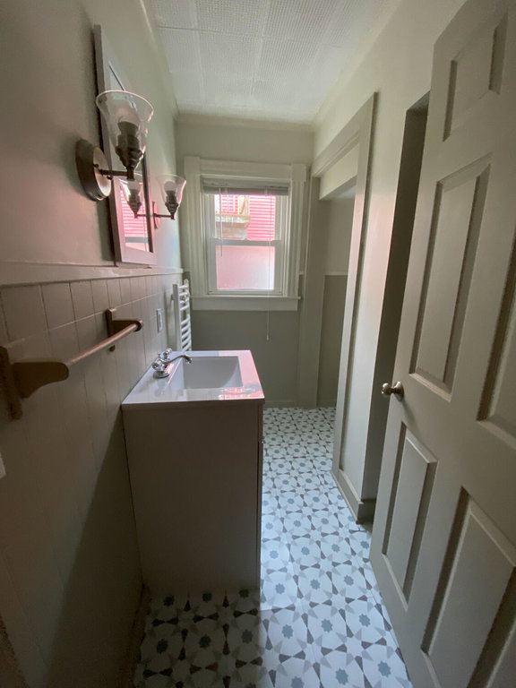 1st Floor 2 BR Unit Bath
