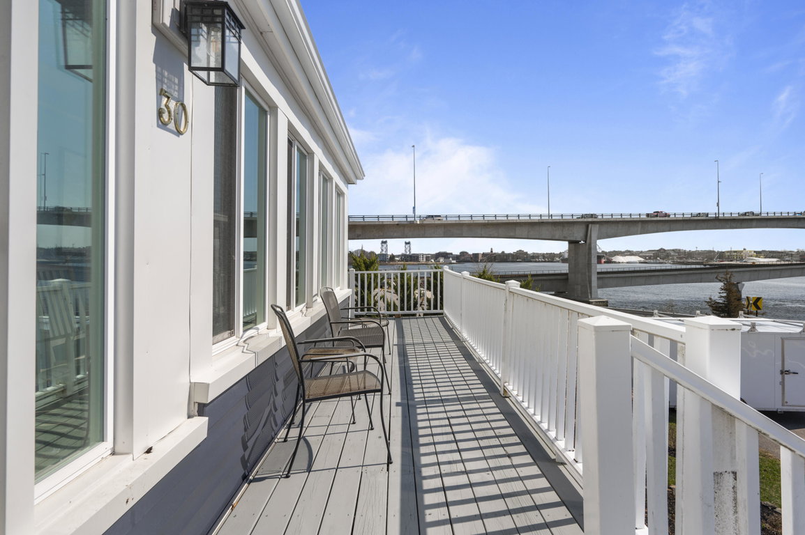 30 Bridge Street Kittery
