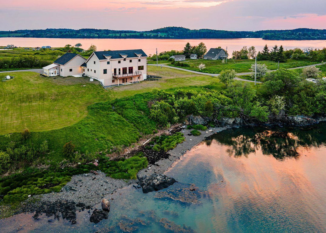 55 Diamond Point Road Lubec