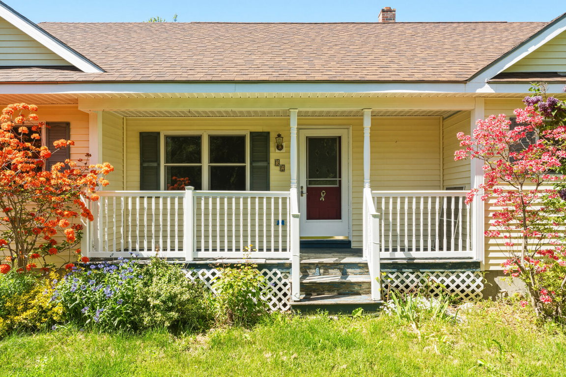32 Alton Avenue Ellsworth