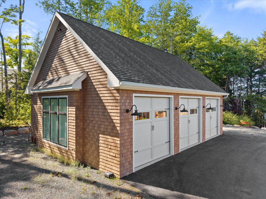 Three bay garage...