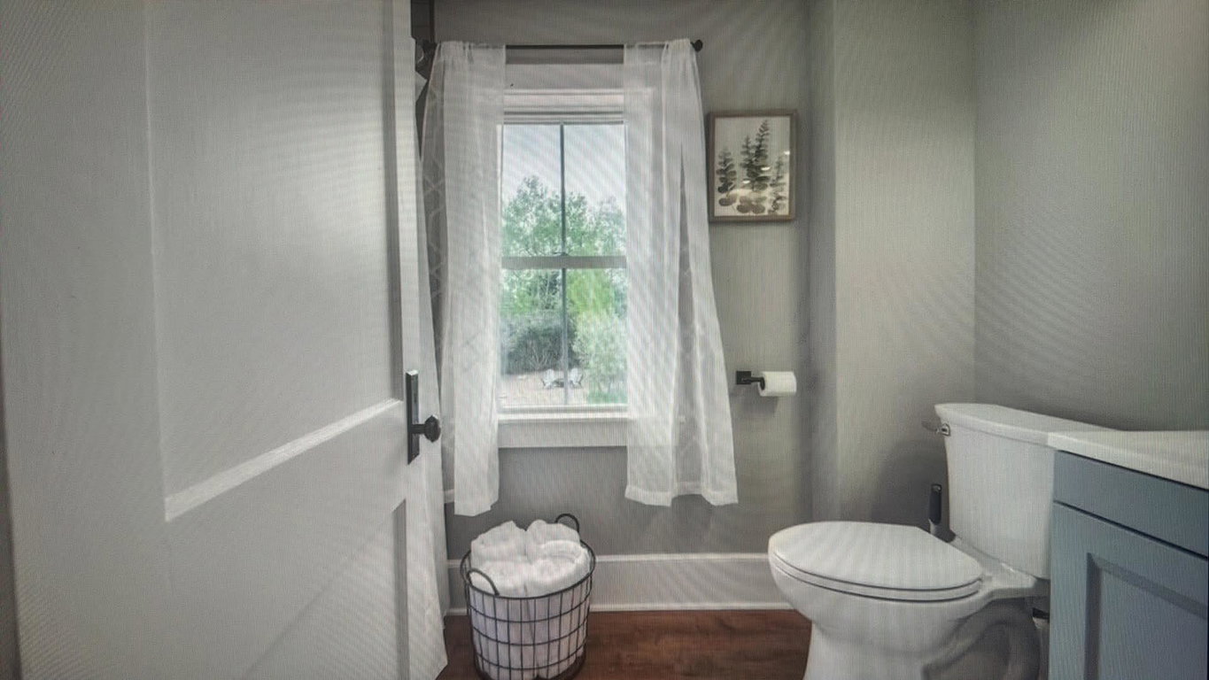 324 upstairs bath window