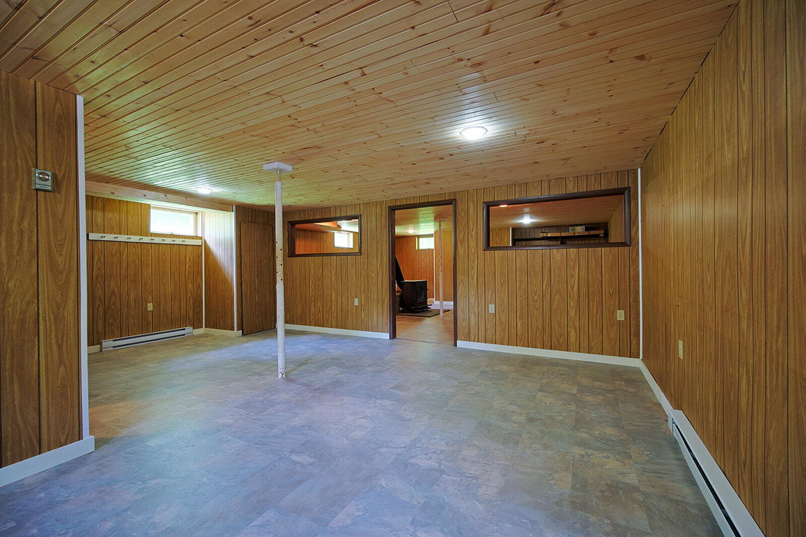 30-482 West Bay Road-DTP_websize