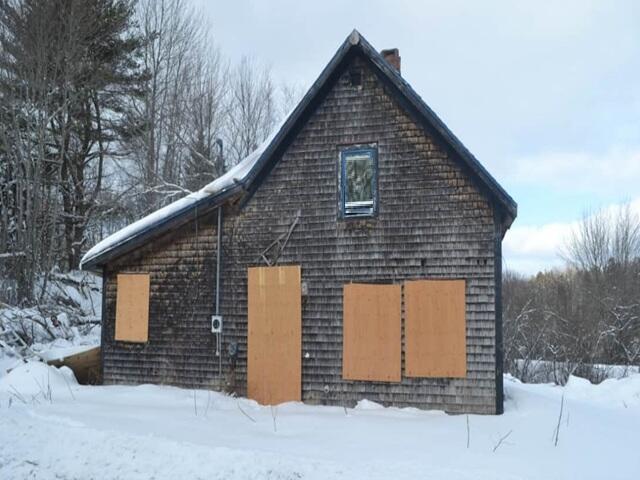 16 Douglass Street East Machias