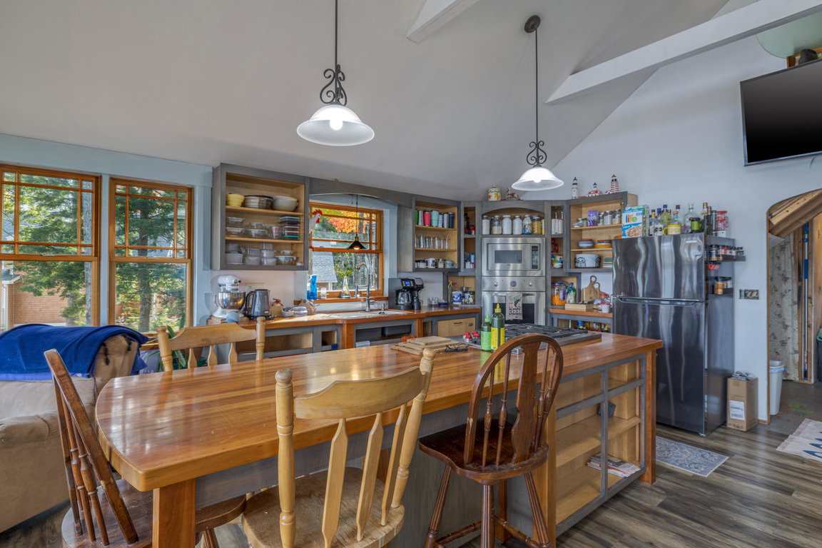 28 - 845 Macomber Mill Road - DTP