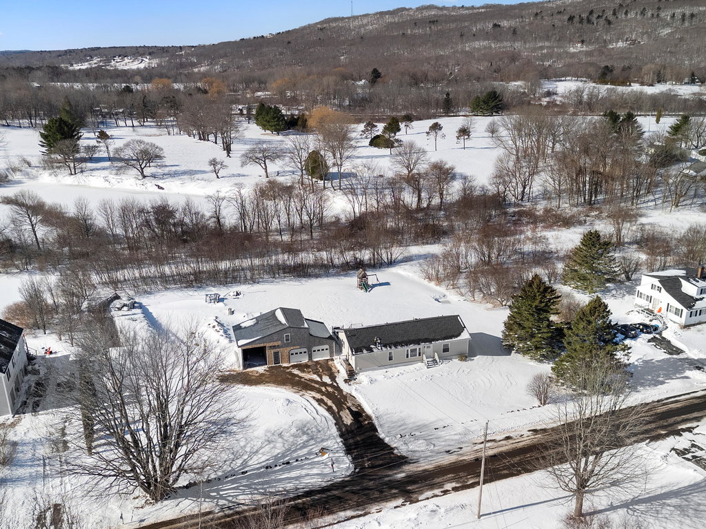 24 Lake View Terrace Rockland