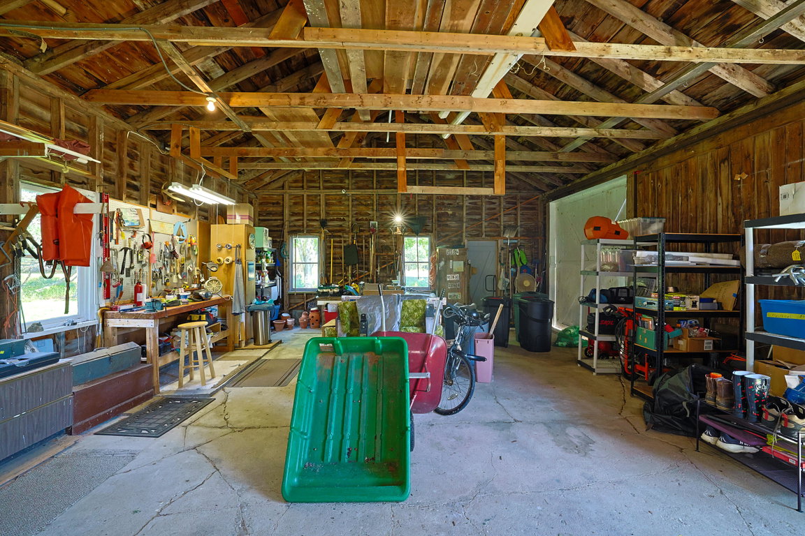 Garage/Barn Interior