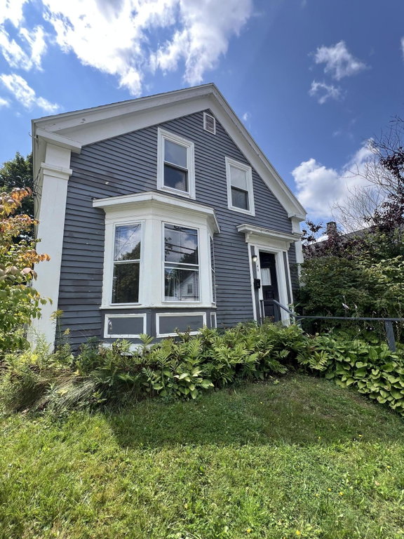 40 Rankin Street Rockland