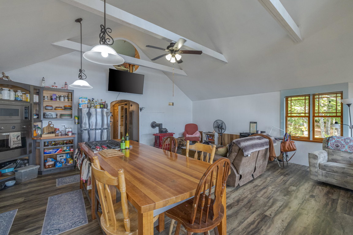 32 - 845 Macomber Mill Road - DTP