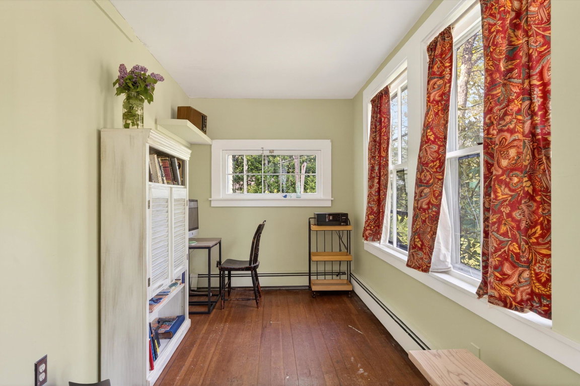 02-5 Hales Woods Rd.-1620