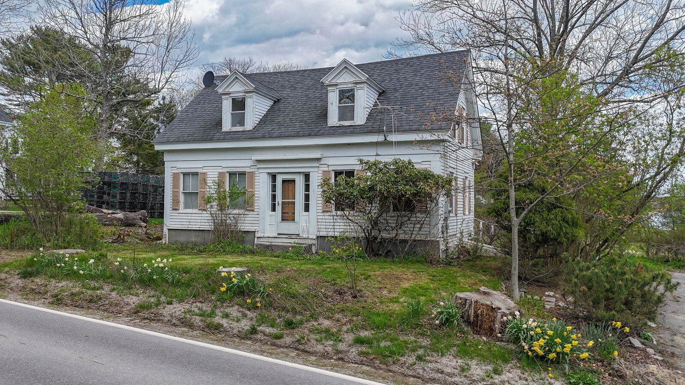 510 S Deer Isle Rd.
