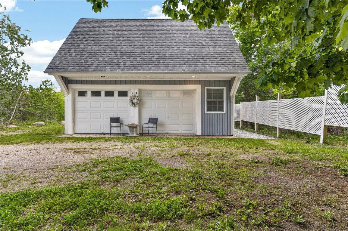 Garage with 2nd Floor Apt.