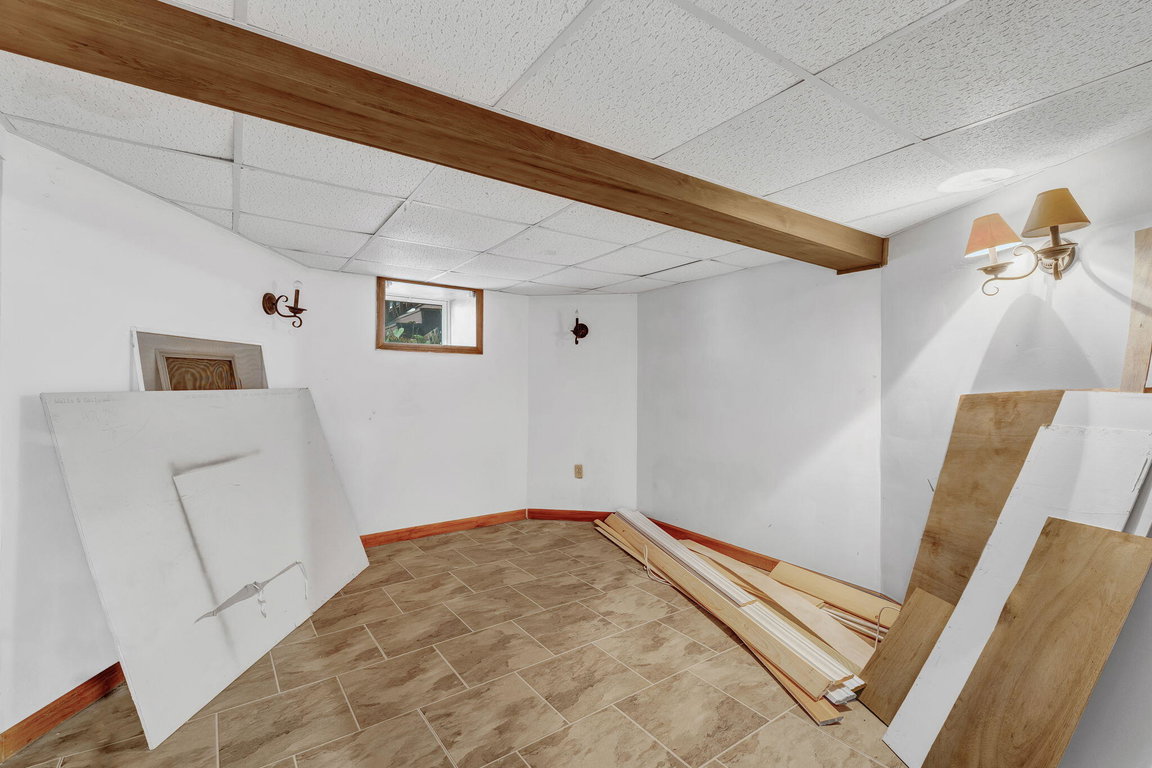 82-web-or-mls-11-high-st