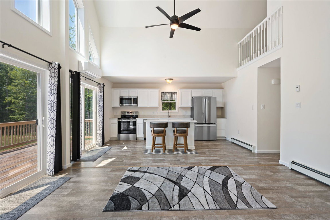 04-43 Nutting Ln