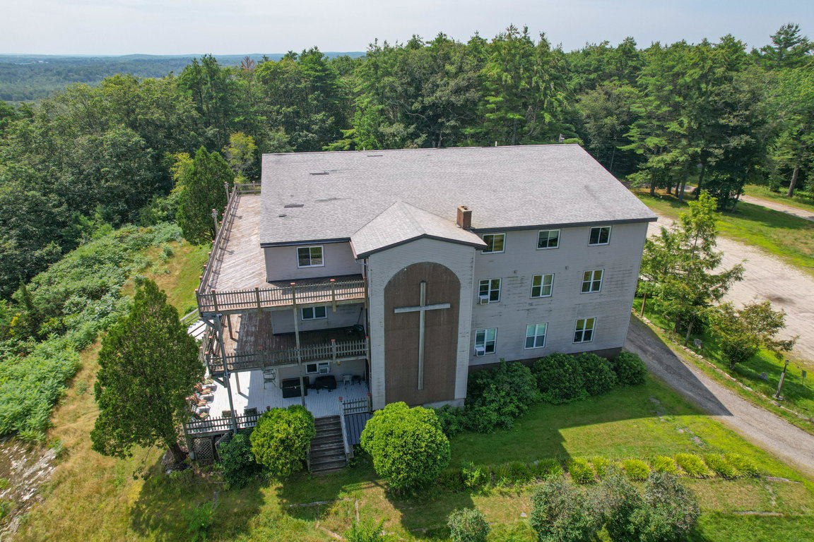 32 Sky-Hy Drive Topsham