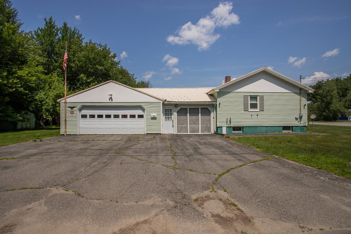 18 Independence Lane East Millinocket