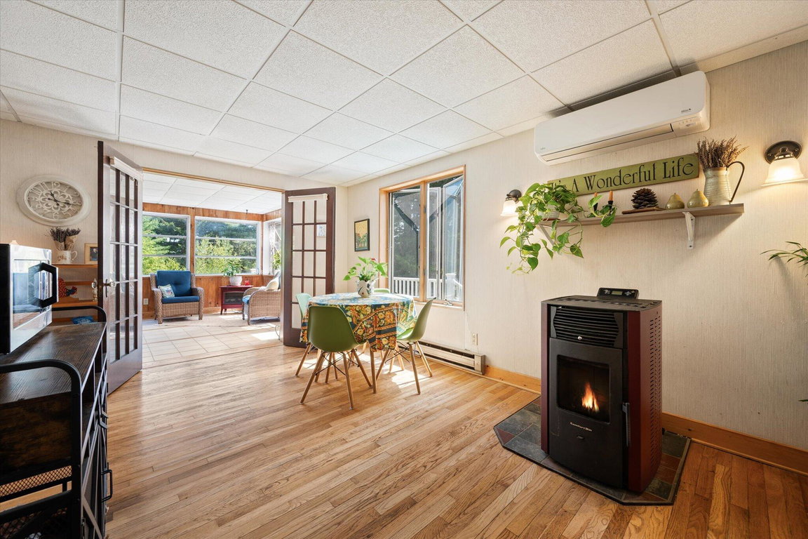 15-Living Room