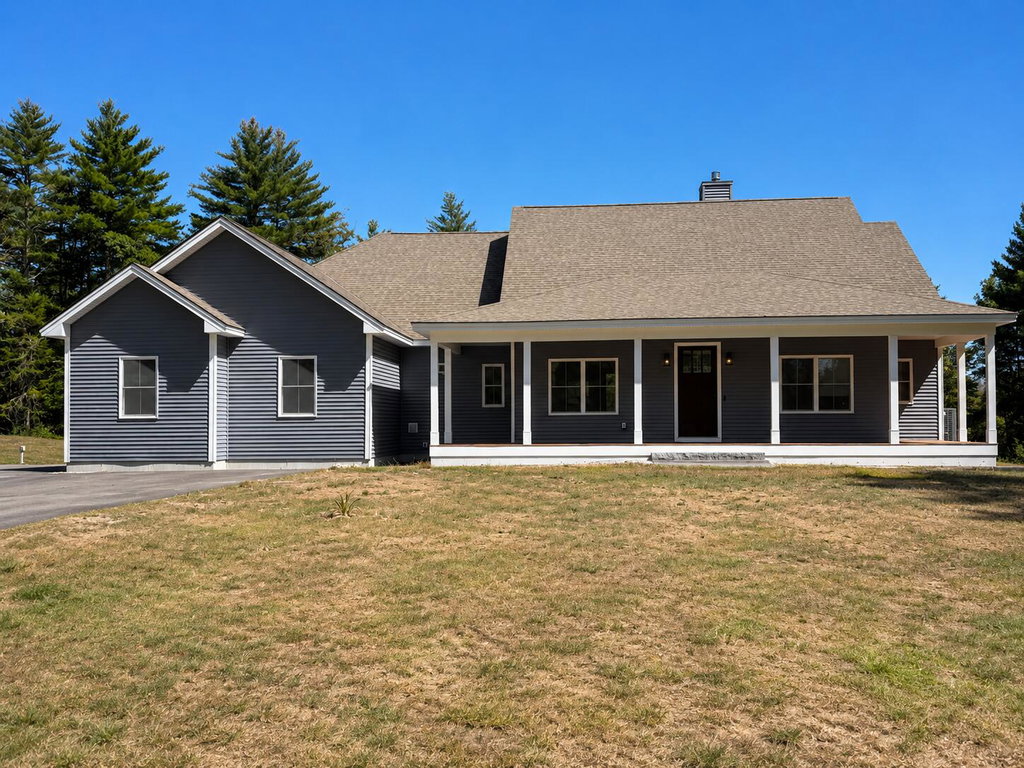 21 Mighty Street Gorham