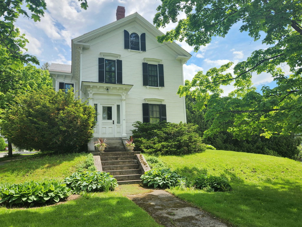 151 Kenduskeag Avenue Bangor