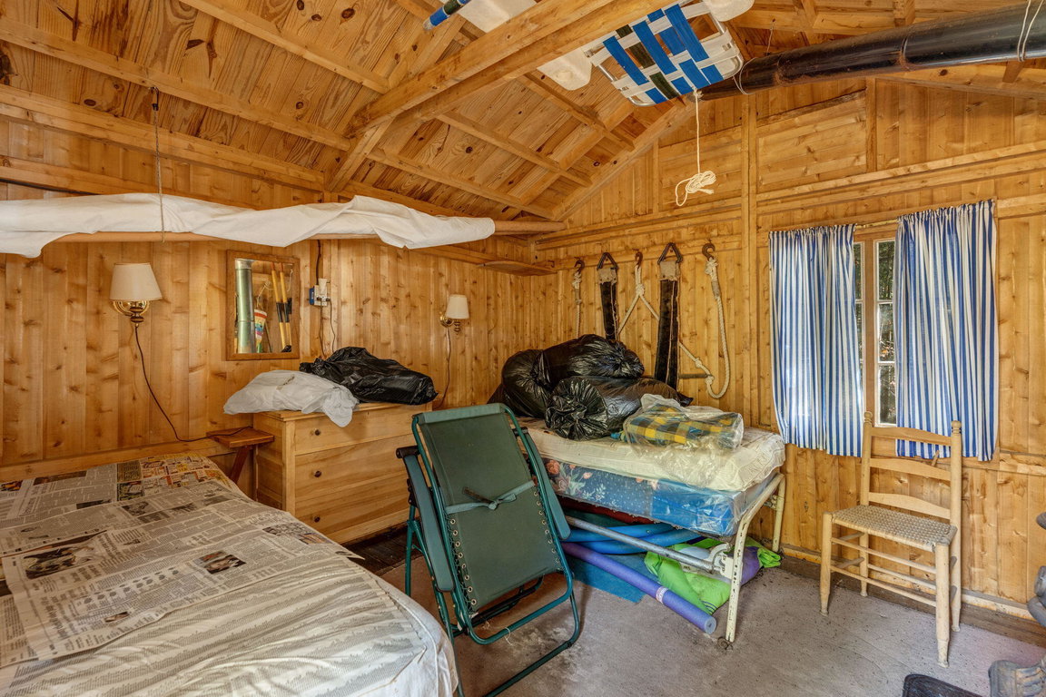 45-web-or-mls-25-dickens-farm-rd