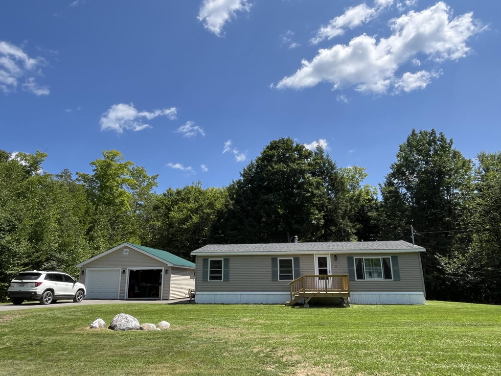 25 Chestnut Street Canaan