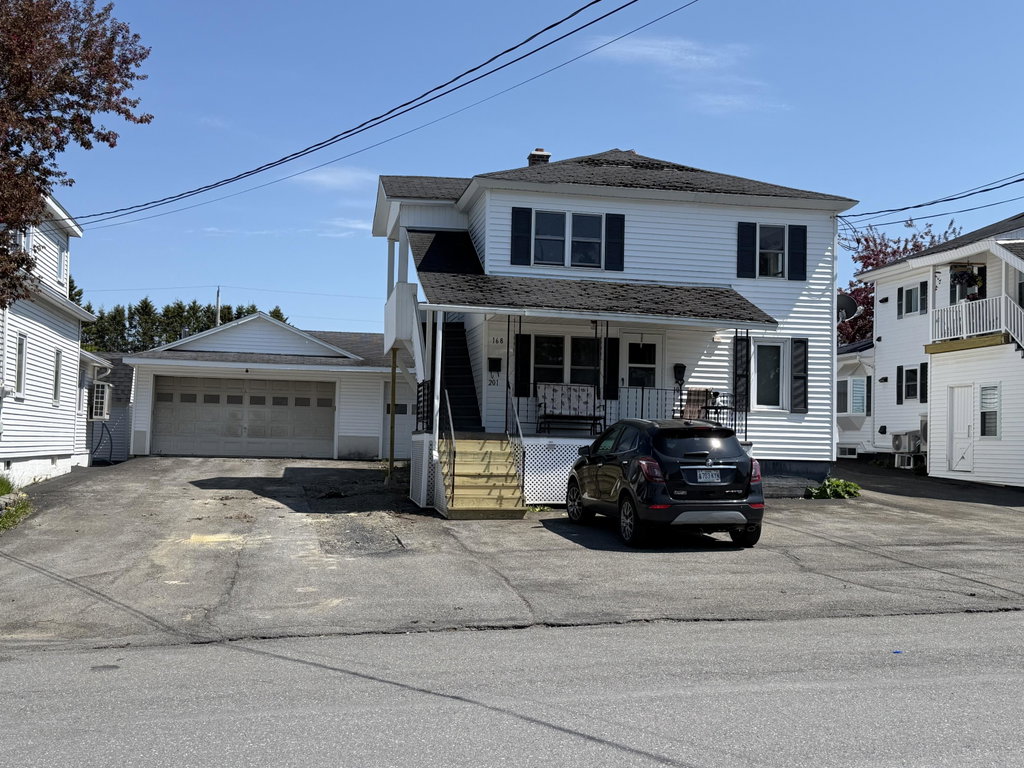 168 Pleasant Avenue Madawaska