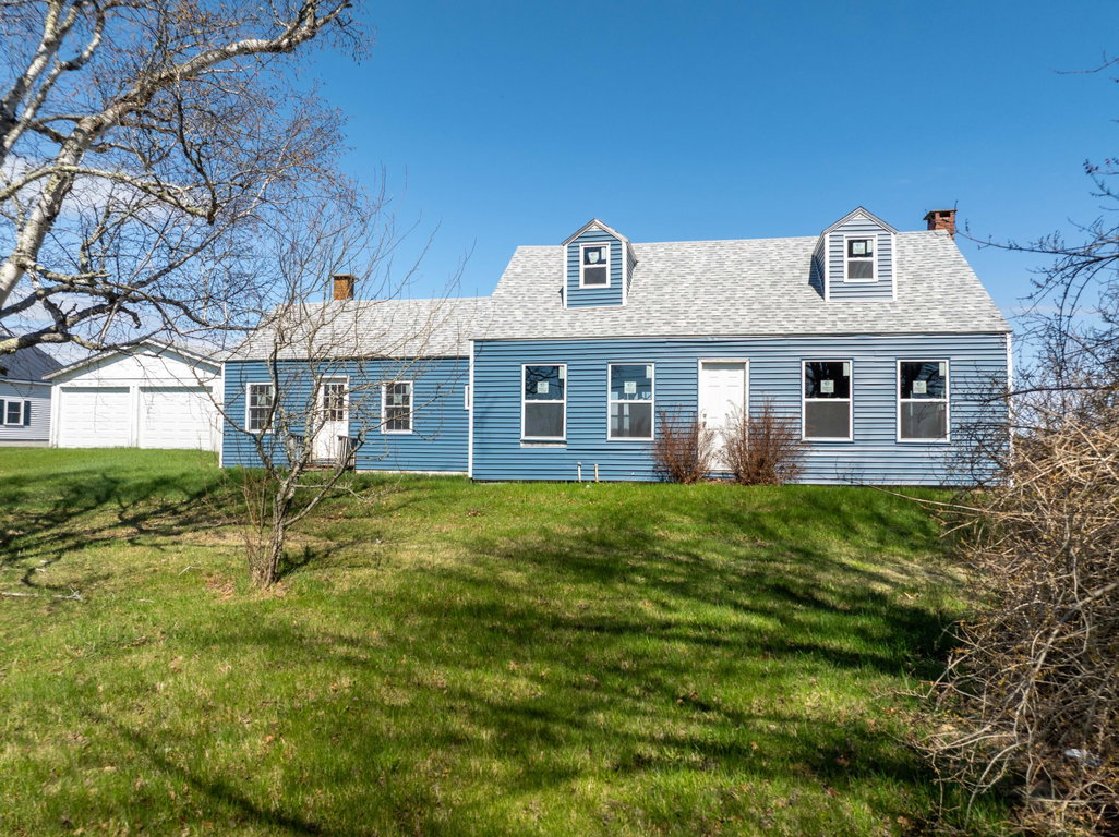 225 County Road Lubec