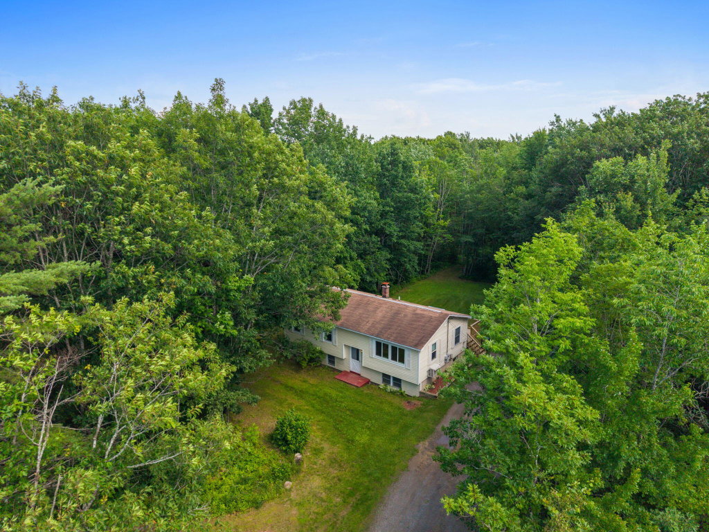 459 Bog Road Hermon