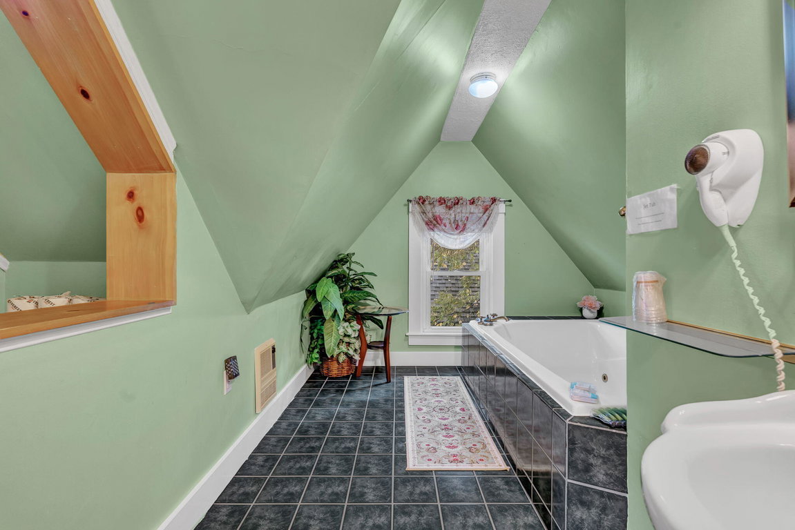 53-web-or-mls-11-high-st