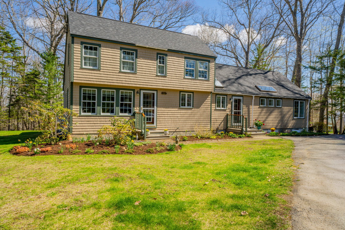 568 Bluff Road Northport