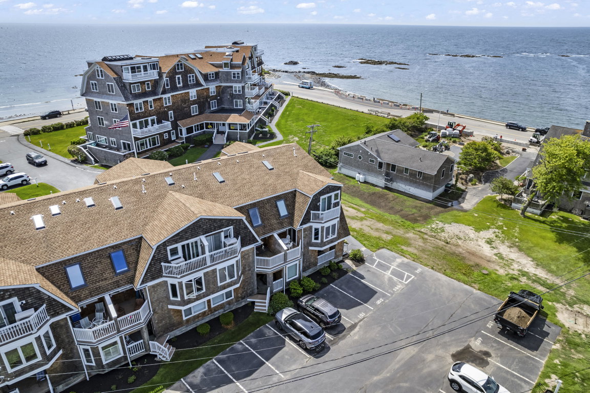 143 Beach Avenue Kennebunk