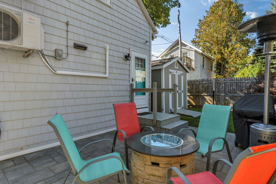 26-web-or-mls-45-cromwell-harbor-rd