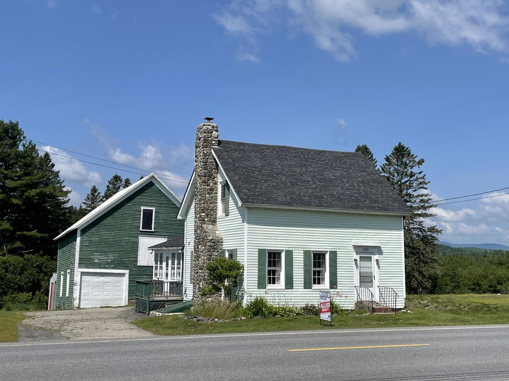 704 Main Street Moose River