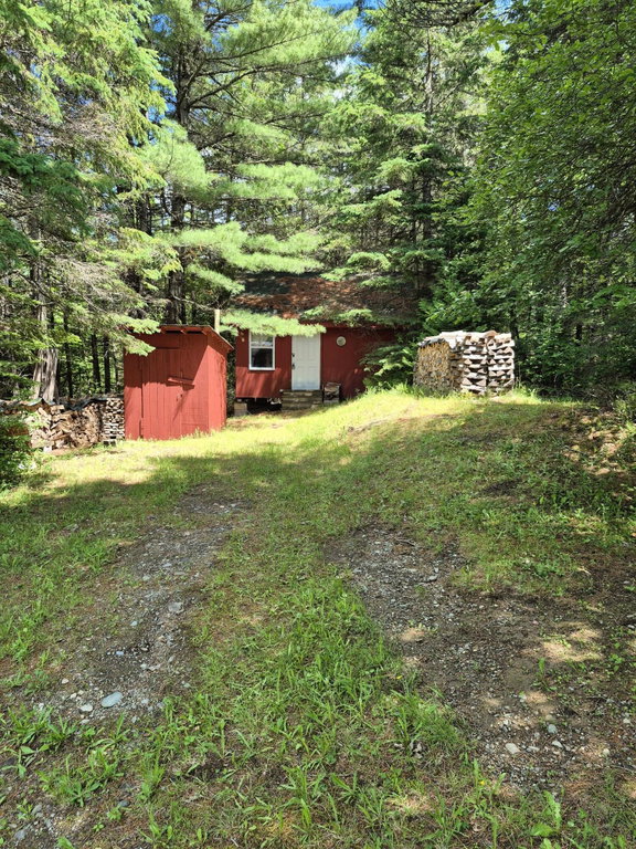 1537 Silver Ridge Road Sherman