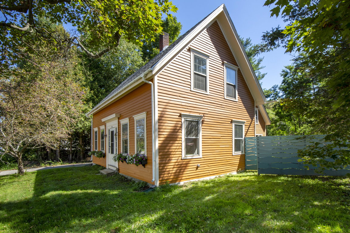 646 West Street Rockport