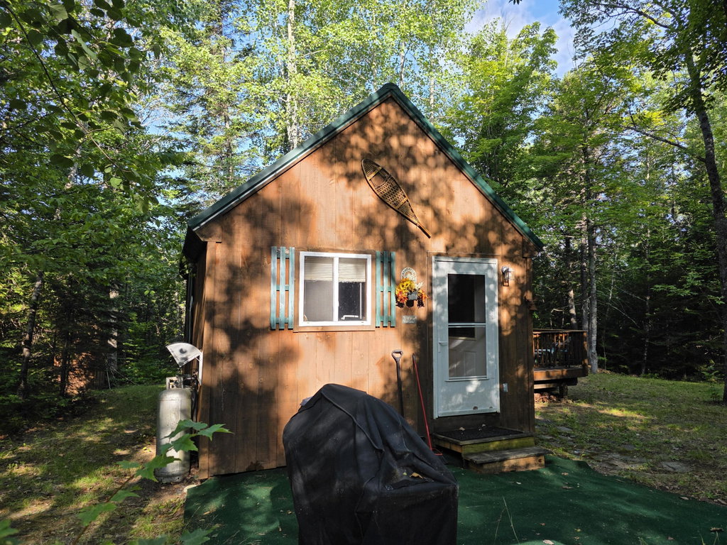 6 Juniper Lane Abbot