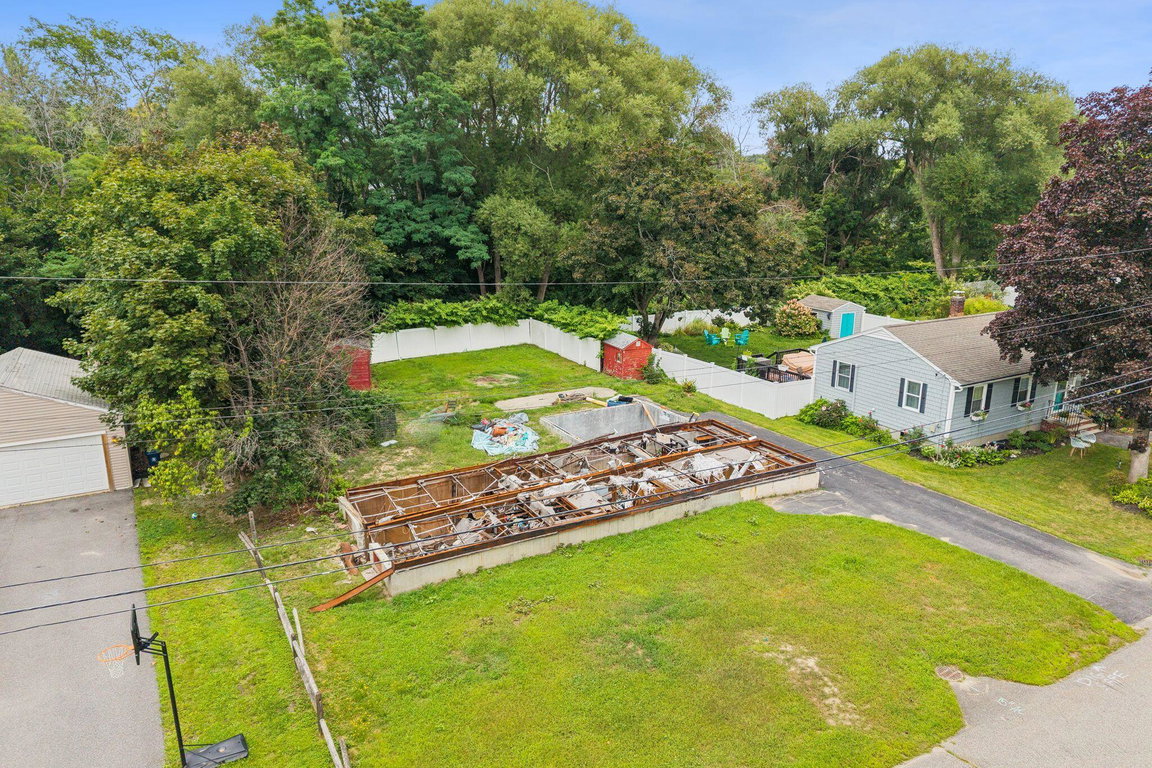 22 Cleveland Street Saco