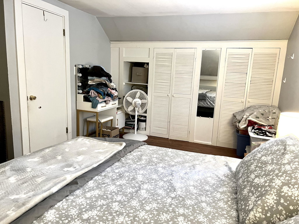 Second floor bedroom
