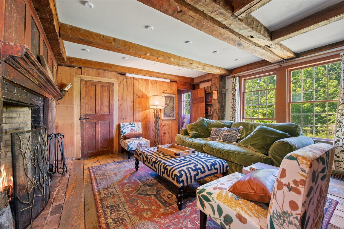 34-Family Room