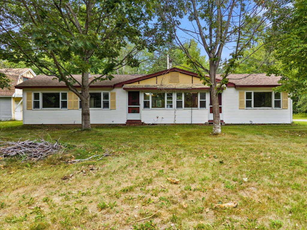 718 Village Road Stetson