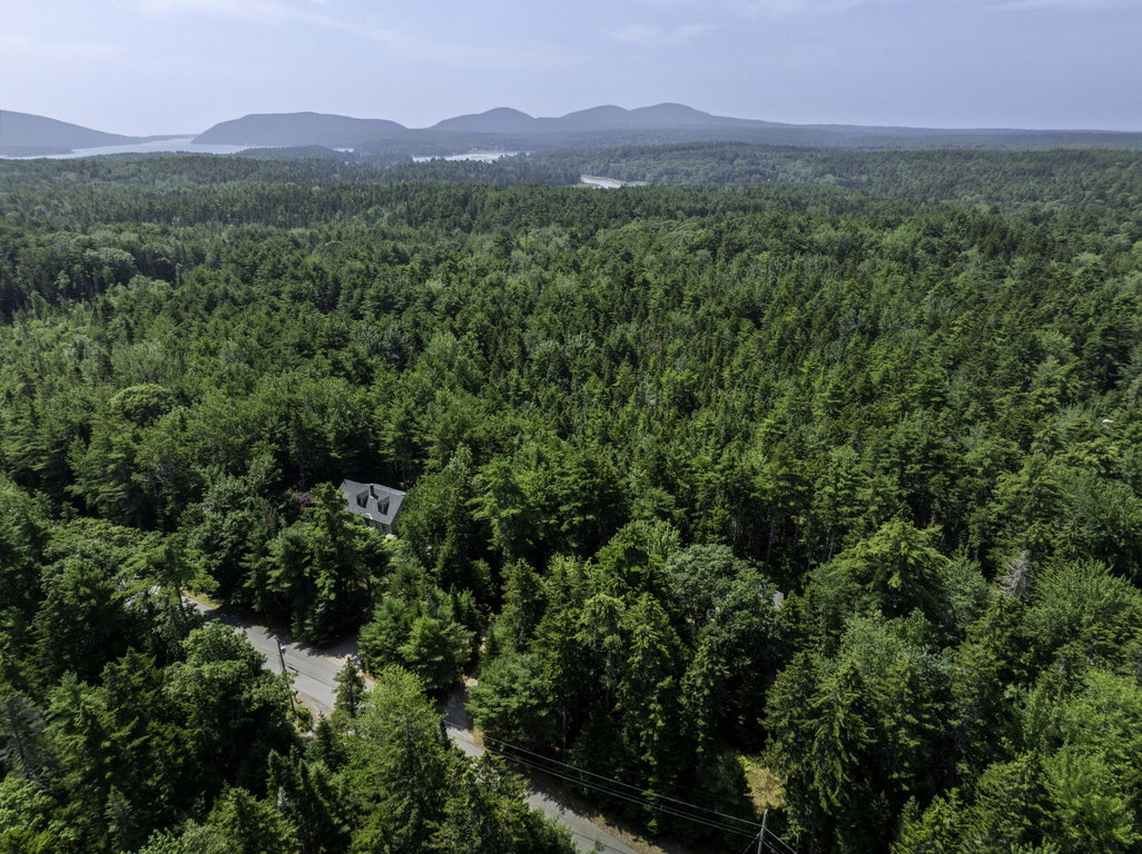 103 Pine Heath Road, Bar Harbor (Town Hi