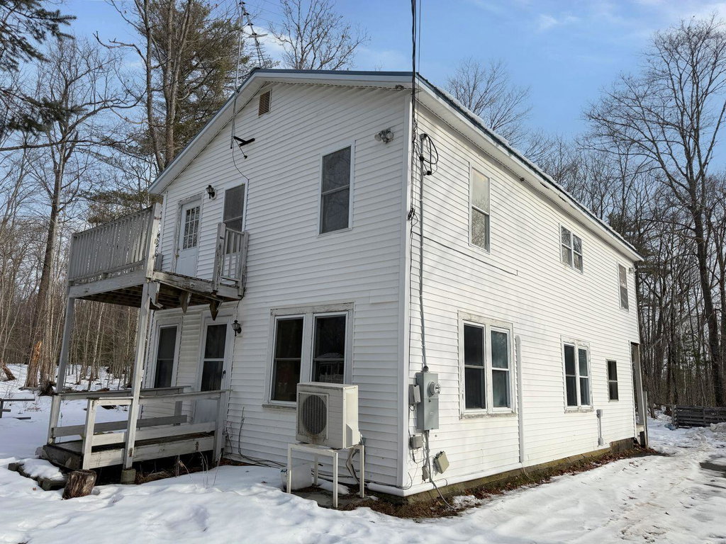 2509 Essex Street Orono