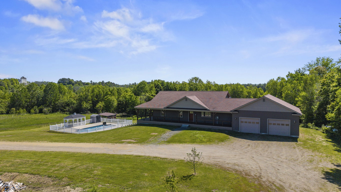 248 Lyons Road Sidney