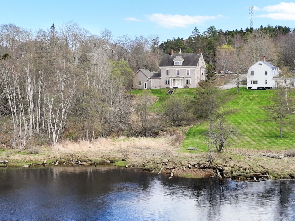 4 Elliot Street Machias